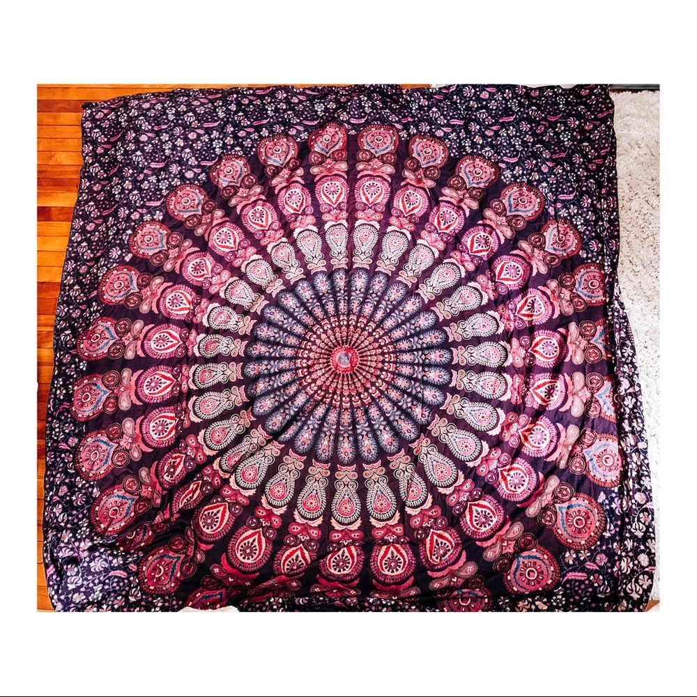 Wall tapestry - Picture 2 of 2